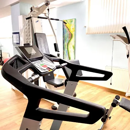 Hotel Garni Rebgarten 3*