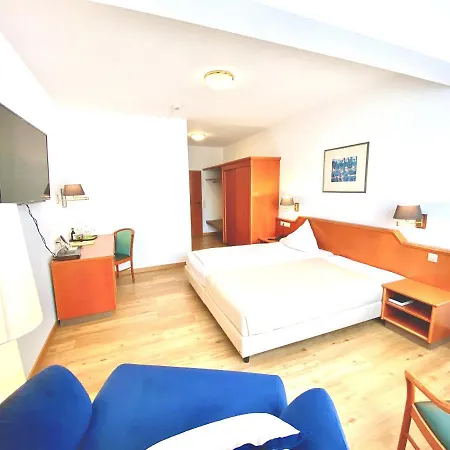 Garni Rebgarten Hotel 3*